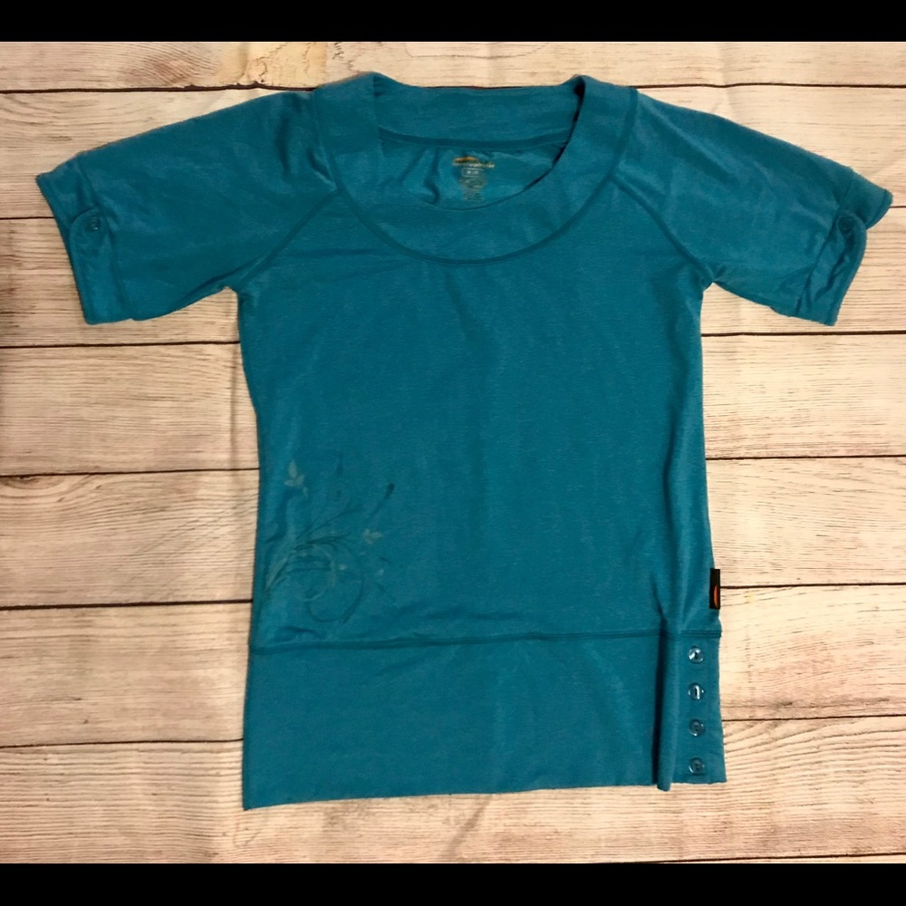 Work out. Active wear. Hiking. Teal. Breathable